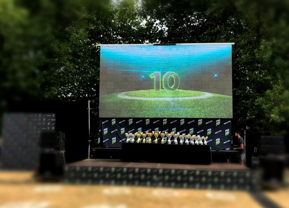 How Exactly Does an LED Video Wall Function?